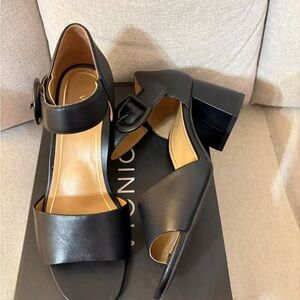 Vionic Black Women's Block Heel Sandals